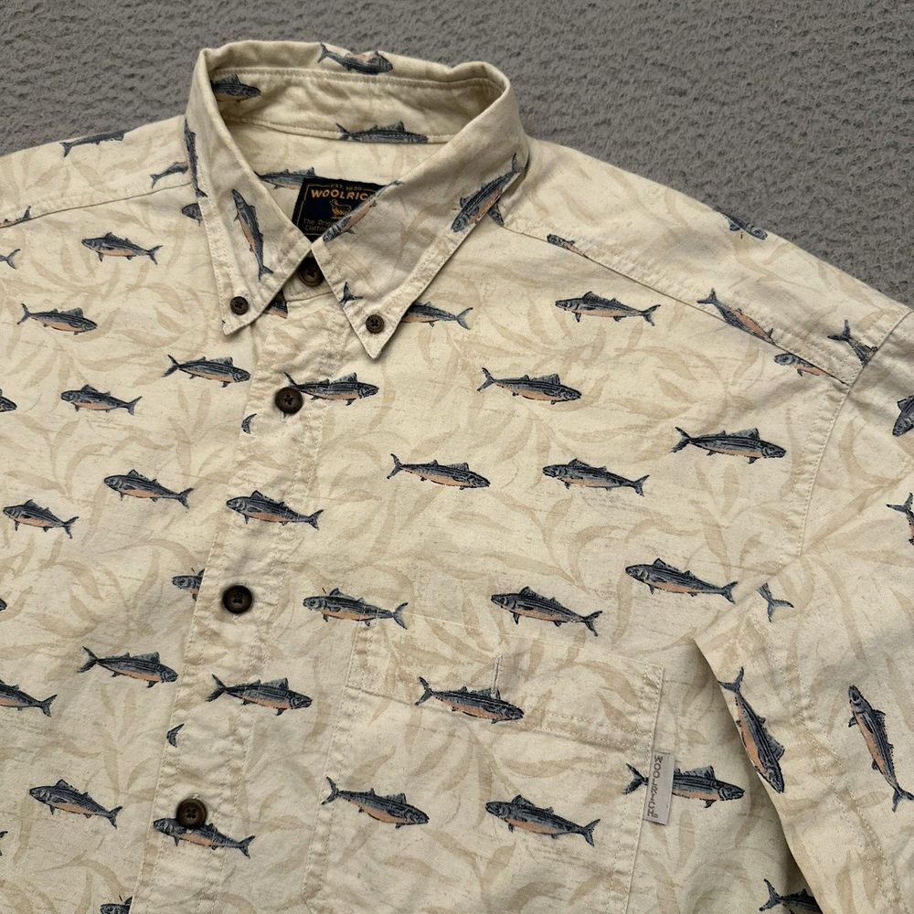 Woolrich Button Down Shirt Men's Large Beige Short Sleeve Fish All Over‎ Print